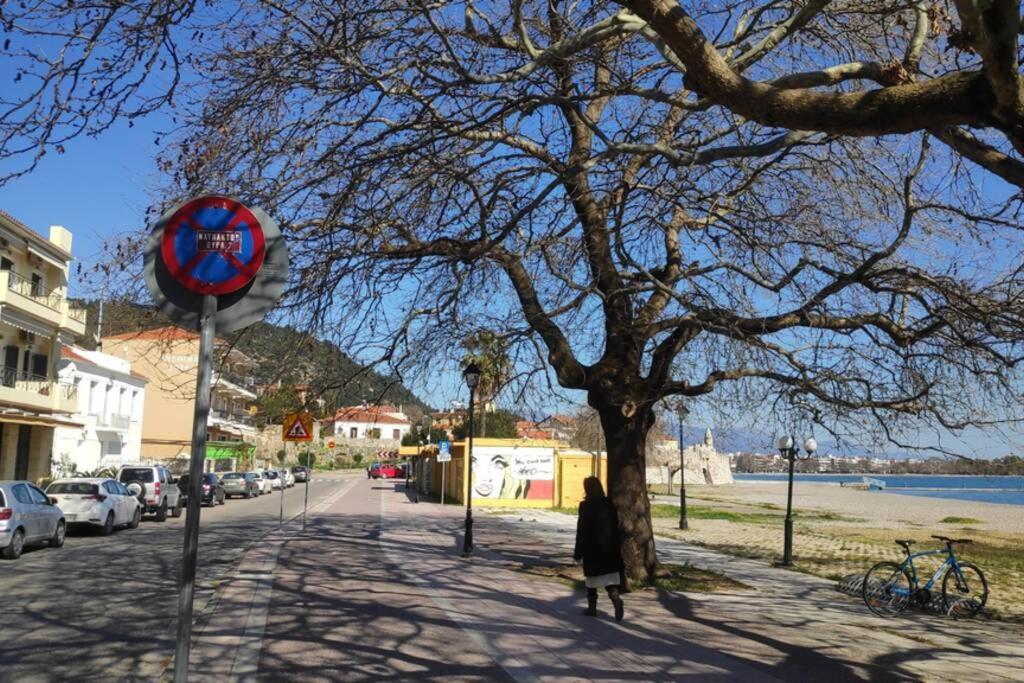 Naupactus unique harbor apartment in a stone house! Nafpaktos Extérieur photo
