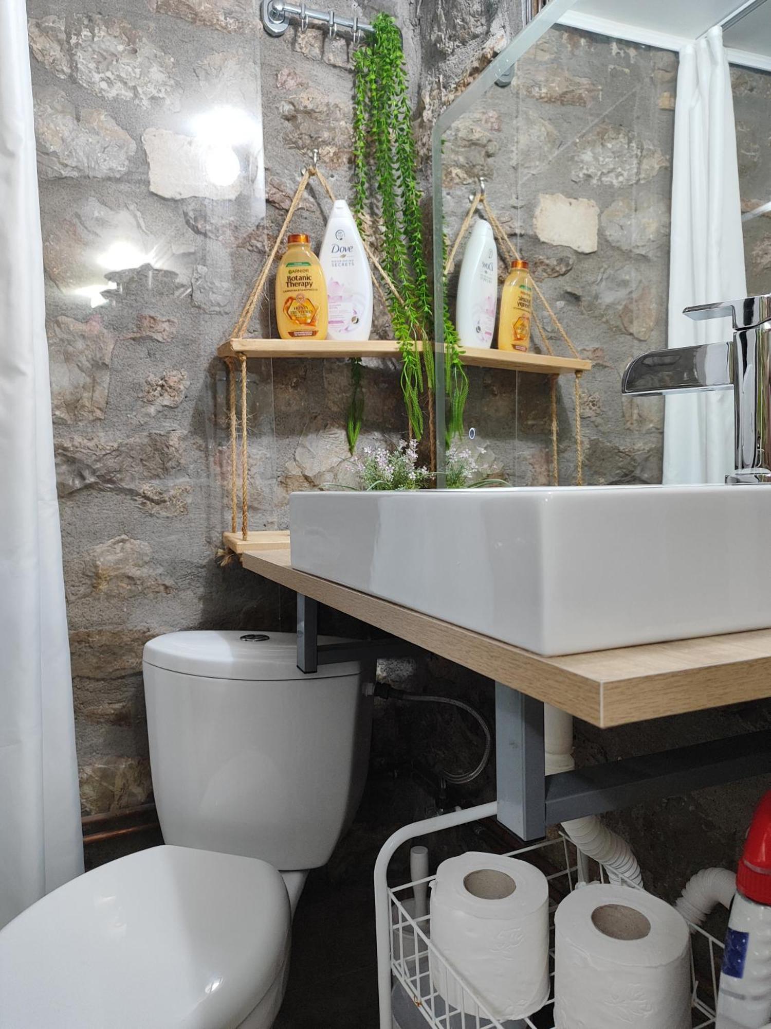 Naupactus unique harbor apartment in a stone house! Nafpaktos Extérieur photo